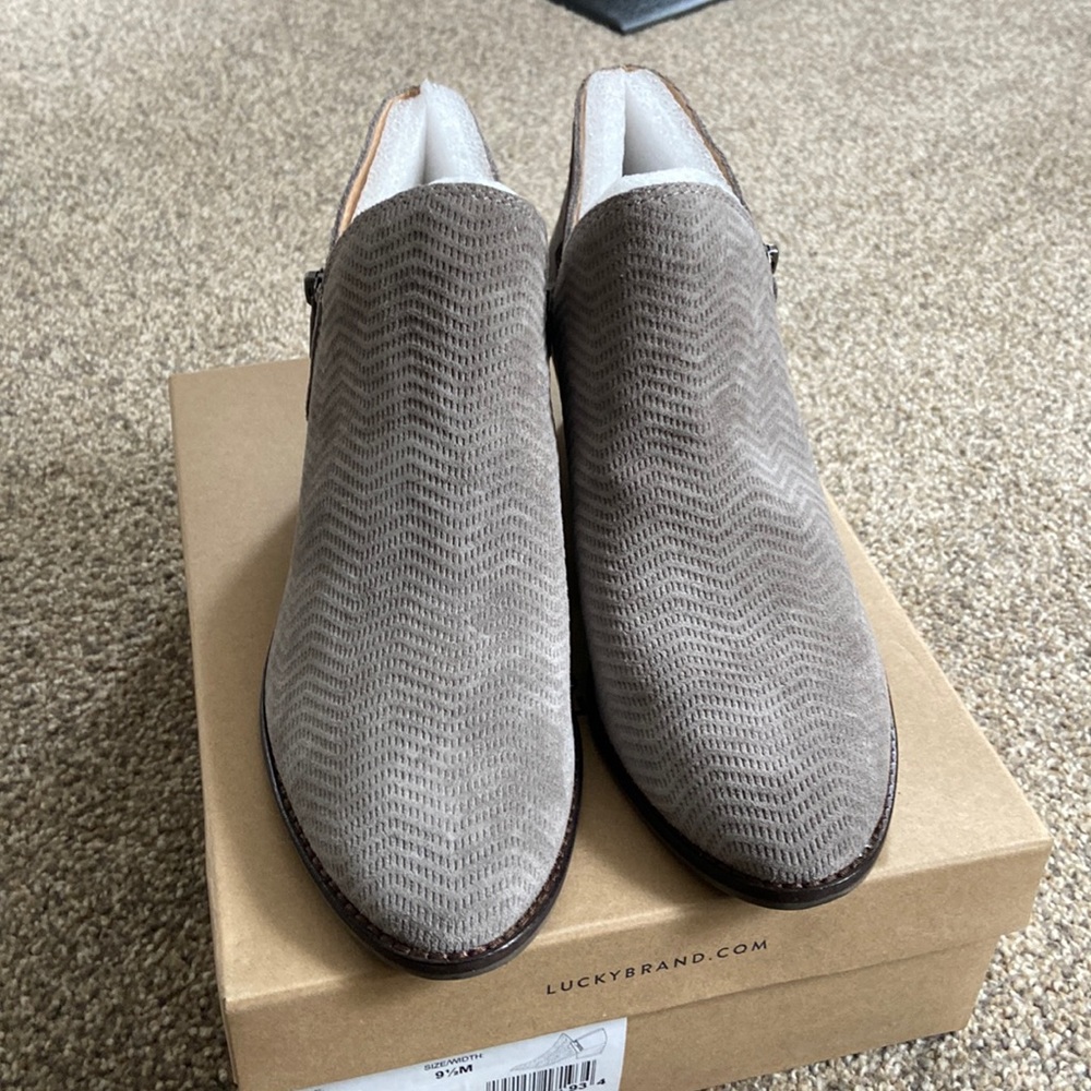 New in Box Lucky Brand Fhuna Booties